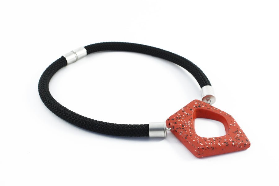 Chichi necklace / Red terrazzo