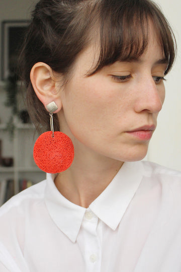 Sofi earring / Red foam