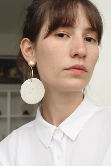 Sofi earring / White foam